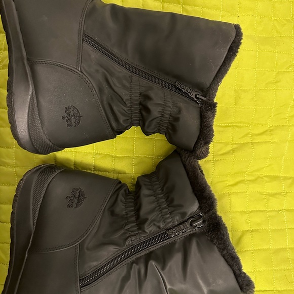 Tote Inclement Weather Boots - Picture 4 of 10